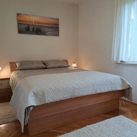 Apartment Nina Rovinj Exteriör bild