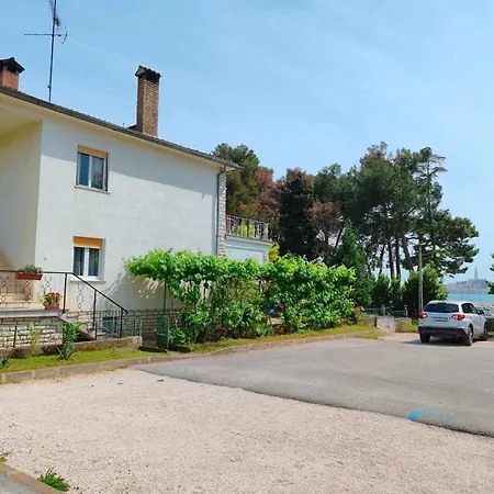 Apartment Nina Rovinj Exteriör bild